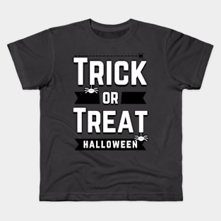 TRICK OR TREAT Kids T-Shirt